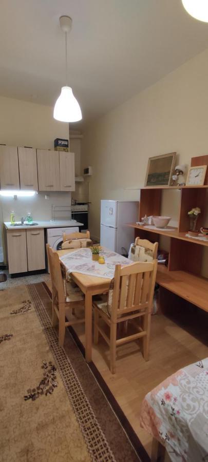 Comfortable And Cosy Studio Near Ndk Sofia Eksteriør bilde